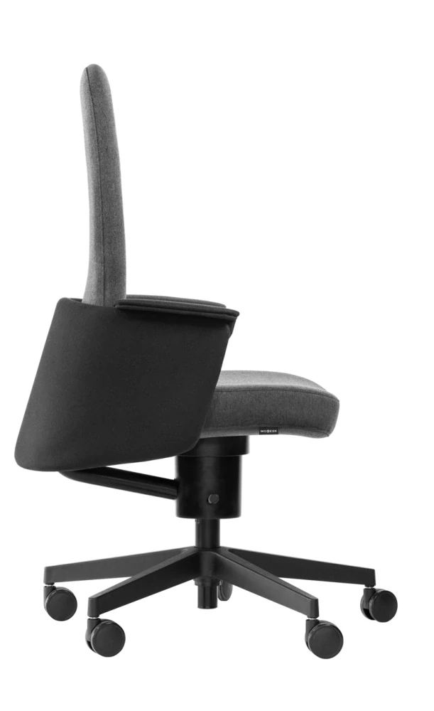 CHAIRA Bombay